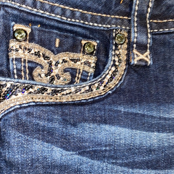 Rock Revival Jeans - Picture 8 of 8